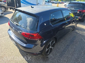 2015 Volkswagen Golf GTI SE Hatchback - miniatura 4