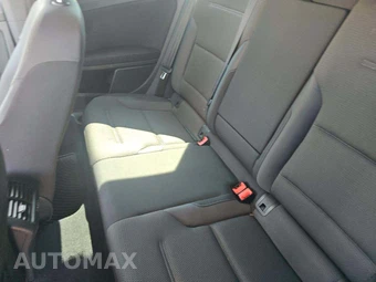 2015 Volkswagen Golf Launch Edition Hatchback - miniatura 13