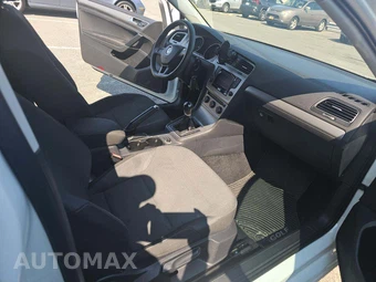 2015 Volkswagen Golf Launch Edition Hatchback - miniatura 18