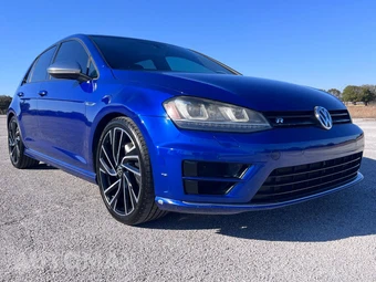 2015 Volkswagen Golf R Hatchback w/DCC & Navigation – miniatura 15