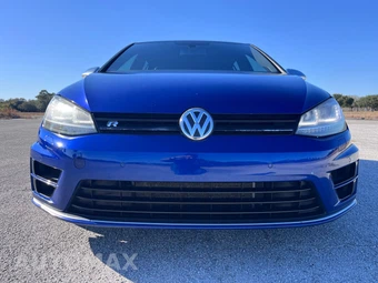 2015 Volkswagen Golf R Hatchback w/DCC & Navigation – miniatura 17