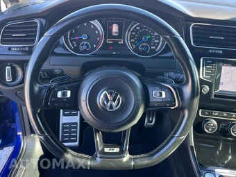 2015 Volkswagen Golf R Hatchback w/DCC & Navigation – miniatura 36