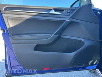 2015 Volkswagen Golf R Hatchback w/DCC & Navigation – miniatura 40