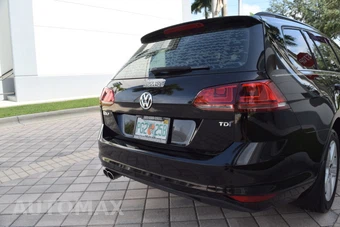 2015 Volkswagen Golf SportWagen TDI S Wagon - miniatura 20