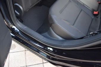 2015 Volkswagen Golf SportWagen TDI S Wagon - miniatura 54