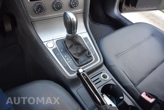 2015 Volkswagen Golf SportWagen TDI S Wagon - miniatura 75