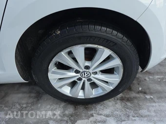 2015 Volkswagen Golf TDI S Hatchback – miniatura 18