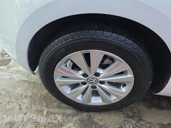 2015 Volkswagen Golf TDI S Hatchback – miniatura 20