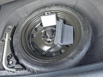 2015 Volkswagen Golf TDI S Hatchback – miniatura 21