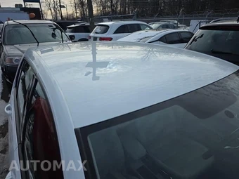 2015 Volkswagen Golf TDI S Hatchback – miniatura 7