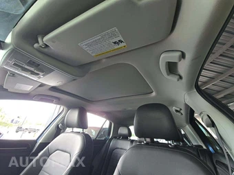 2015 Volkswagen Golf TDI SE Hatchback – miniatura 11