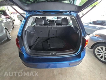 2015 Volkswagen Golf TDI SE Hatchback – miniatura 14