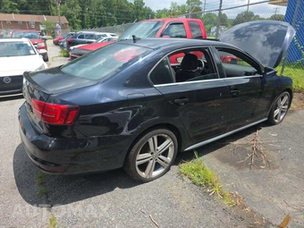 2015 Volkswagen Jetta GLI SEL – miniatura 3