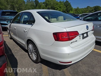 2015 Volkswagen Jetta Hybrid SEL Premium – miniatura 6