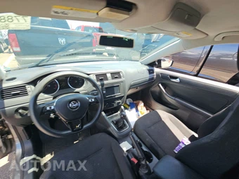 2015 Volkswagen Jetta S – miniatura 11
