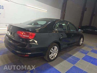 2015 Volkswagen Jetta S – miniatura 3