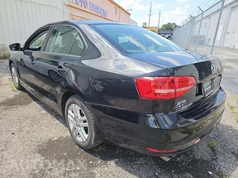 2015 Volkswagen Jetta S - miniatura 2