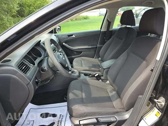 2015 Volkswagen Jetta S - miniatura 3