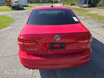2015 Volkswagen Jetta SE – miniatura 5