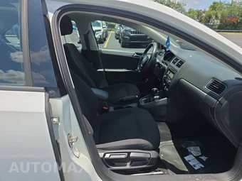 2015 Volkswagen Jetta SE - miniatura 8