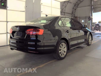 2015 Volkswagen Jetta SE – miniatura 4