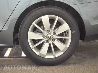 2015 Volkswagen Jetta SE w/Connectivity – miniatura 12