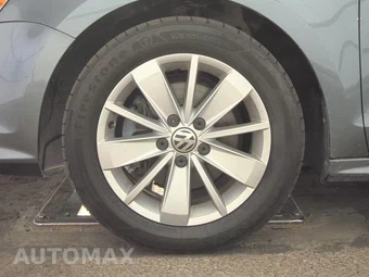 2015 Volkswagen Jetta SE w/Connectivity – miniatura 9