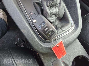 2015 Volkswagen Jetta SE w/Connectivity - miniatura 5