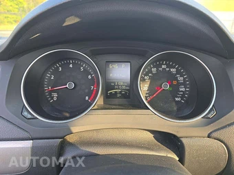 2015 Volkswagen Jetta SE w/Connectivity - miniatura 6