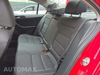 2015 Volkswagen Jetta SE w/Connectivity & Navigation – miniatura 13