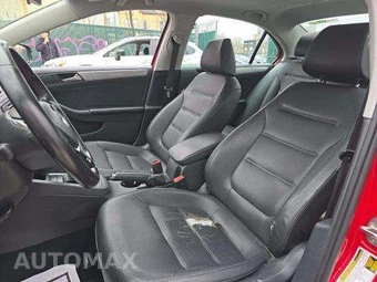 2015 Volkswagen Jetta SE w/Connectivity & Navigation – miniatura 6