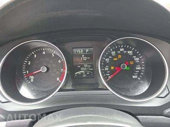 2015 Volkswagen Jetta SE w/Connectivity & Navigation – miniatura 9
