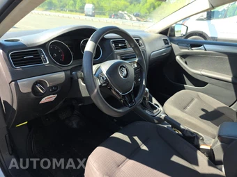 2015 Volkswagen Jetta Sport – miniatura 11