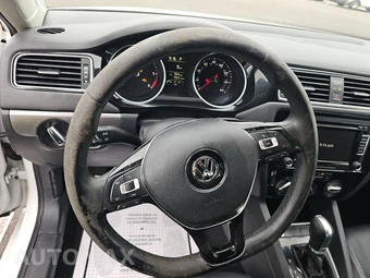 2015 Volkswagen Jetta TDI SE w/Connectivity - miniatura 10