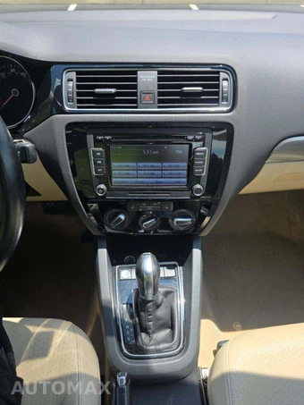 2015 Volkswagen Jetta TDI SE w/Connectivity - miniatura 10