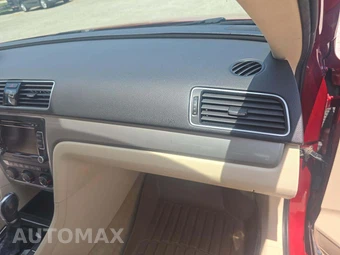 2015 Volkswagen Passat 1.8T Limited Edition - miniatura 16
