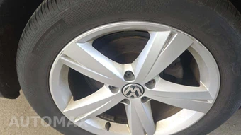 2015 Volkswagen Passat 1.8T Limited Edition – miniatura 28