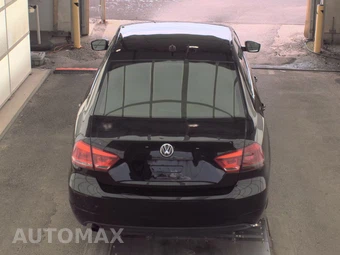2015 Volkswagen Passat 1.8T Limited Edition – miniatura 5