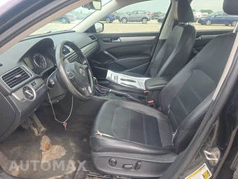 2015 Volkswagen Passat 1.8T Limited Edition – miniatura 7