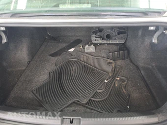 2015 Volkswagen Passat 1.8T Limited Edition – miniatura 16
