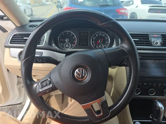 2015 Volkswagen Passat 1.8T Limited Edition - miniatura 10