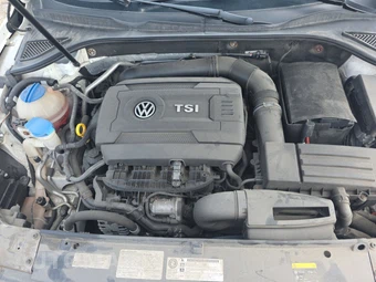 2015 Volkswagen Passat 1.8T Limited Edition - miniatura 15