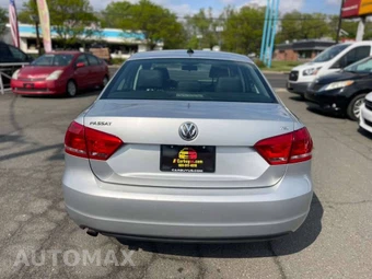 2015 Volkswagen Passat 1.8T Limited Edition - miniatura 6