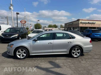 2015 Volkswagen Passat 1.8T Limited Edition - miniatura 7