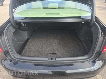 2015 Volkswagen Passat 1.8T Limited Edition - miniatura 11