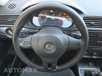 2015 Volkswagen Passat 1.8T S - miniatura 10