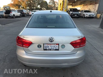 2015 Volkswagen Passat 1.8T S - miniatura 5