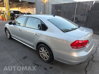 2015 Volkswagen Passat 1.8T S - miniatura 6