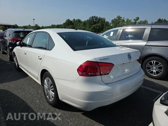2015 Volkswagen Passat 1.8T S – miniatura 6
