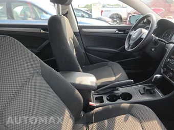 2015 Volkswagen Passat 1.8T S – miniatura 8